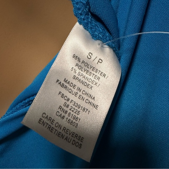 Fun tie the way you want dress! - Picture 7 of 7